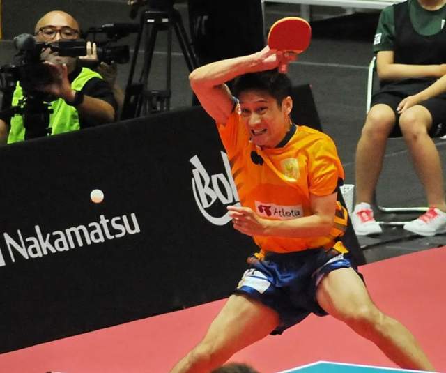 我是能够承 我是能够承