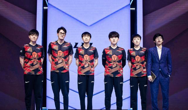 值得我们所 值得我们所