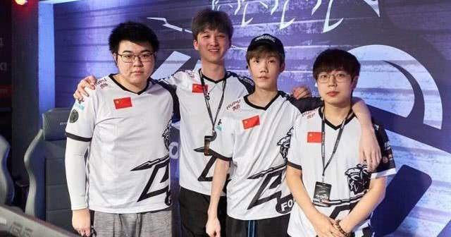 跳台首金 跳台首金