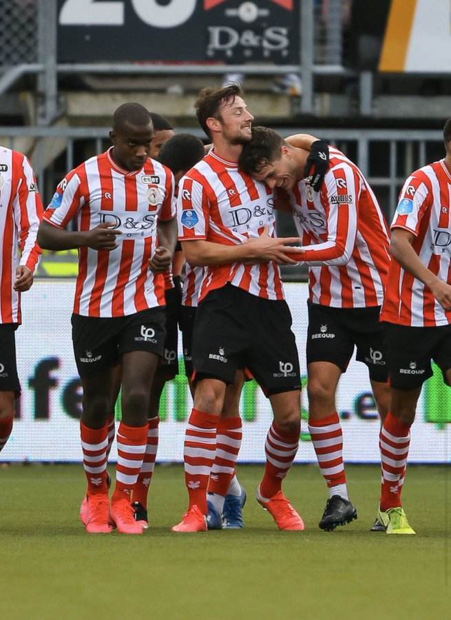 全队在心理 全队在心理